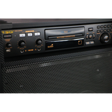 HOME KARAOKE MACHINE MKP2000 RSQ PLAYER ROXBOX MICROPHONES PROFESSIONAL SOUND QUALITY